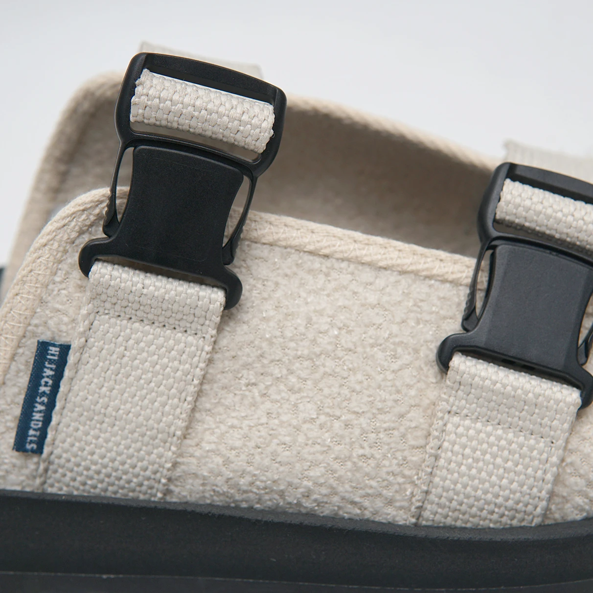 Liggie Black - Image 5